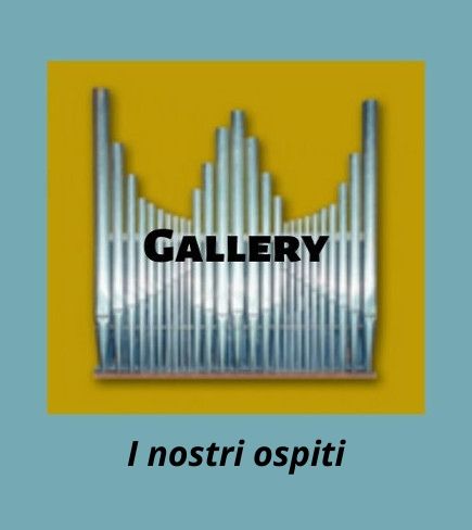 Il riquadro rappresenta il logo dell’Associazione su uno sfondo azzurro scuro e indirizza alla sezione Gallery-I nostri ospiti al momento non attiva